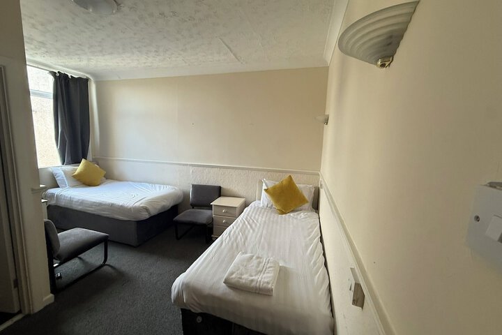 Room 48 of 126