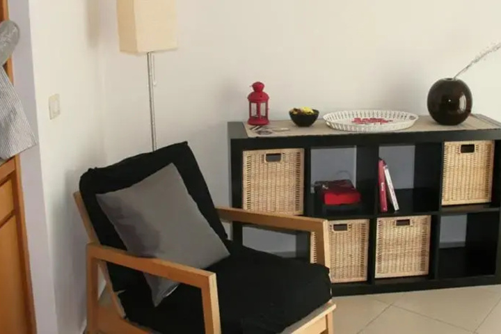 Room 3 of 9