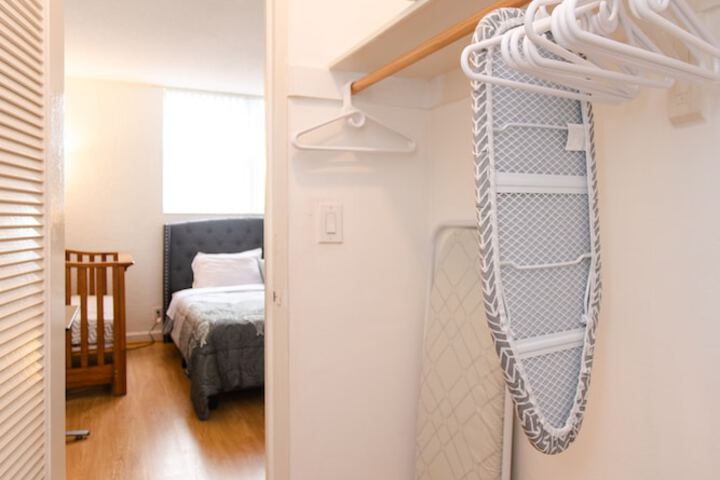 Room 9 of 108