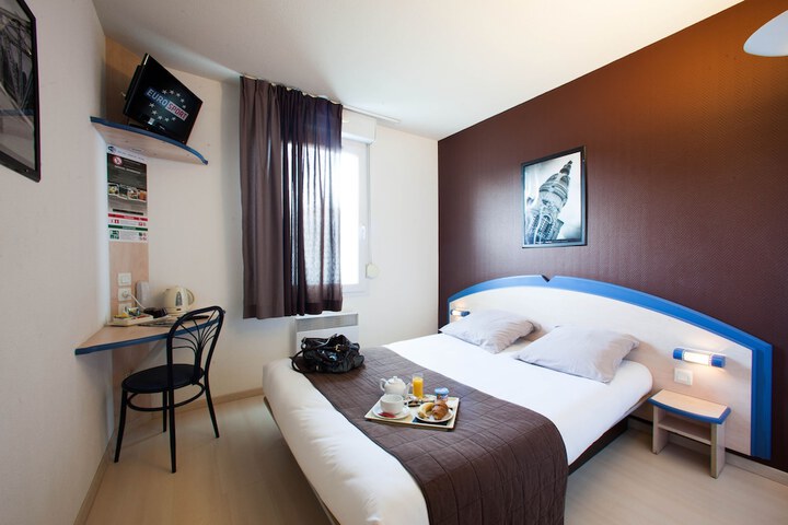 Room 5 of 47