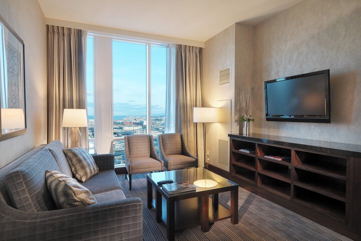 Room amenity