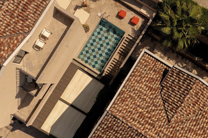 Pool 32 of 67