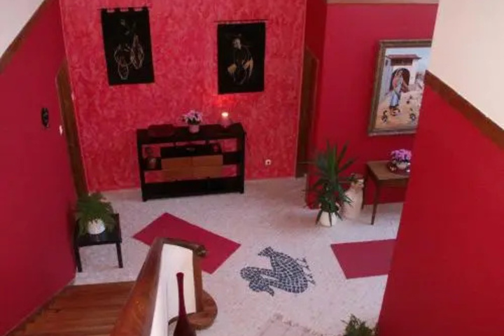 Room 15 of 23