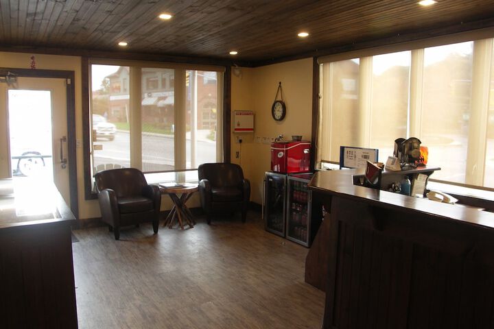 Hotel Interior 5 of 43