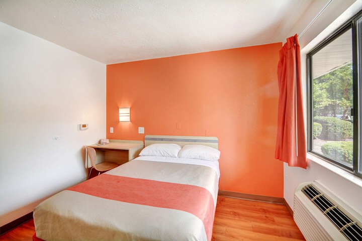Double Bed (5 of 16)