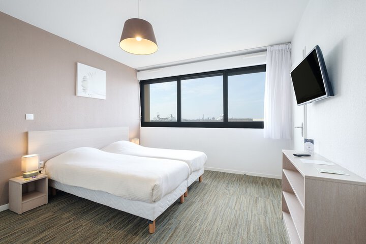 Room 14 of 91