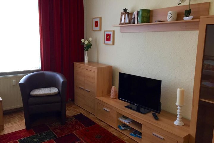 Room 8 of 14