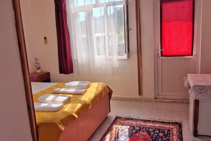 Room 18 of 40