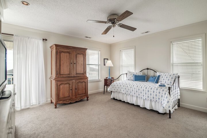 Room 532 of 759