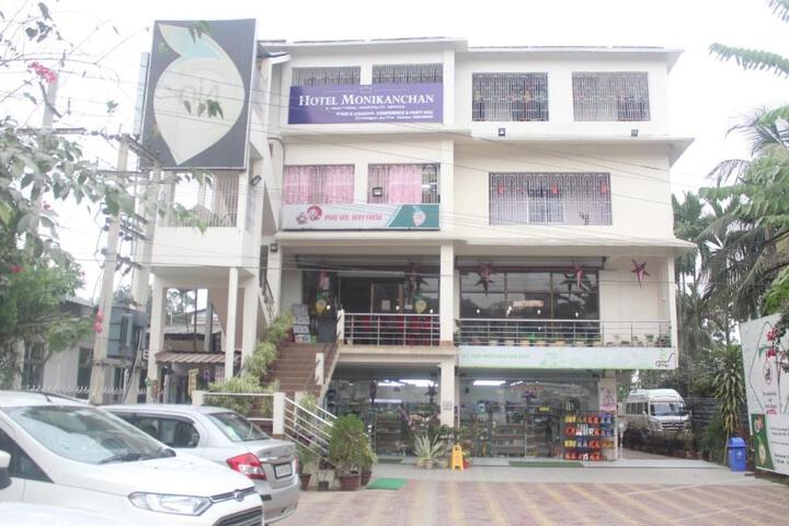 Monikanchan Lodge