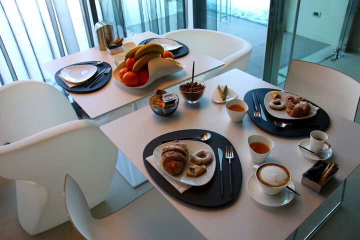 Dining 78 of 95