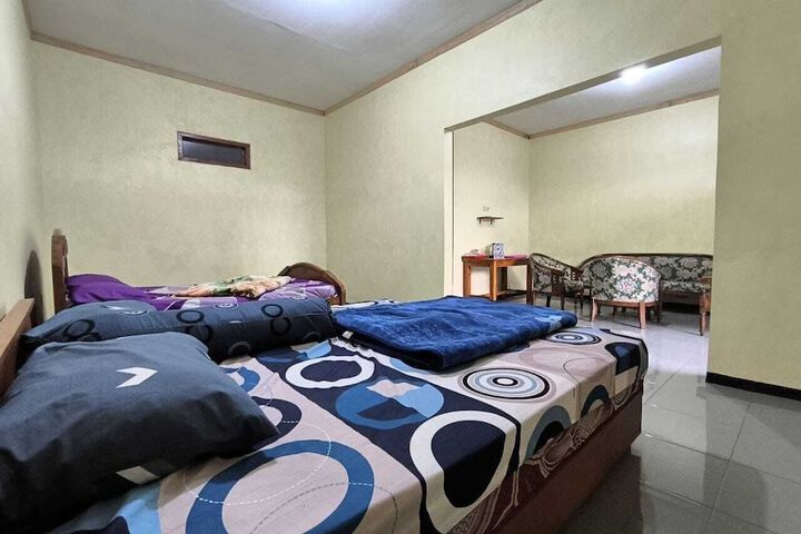 Room 3 of 15