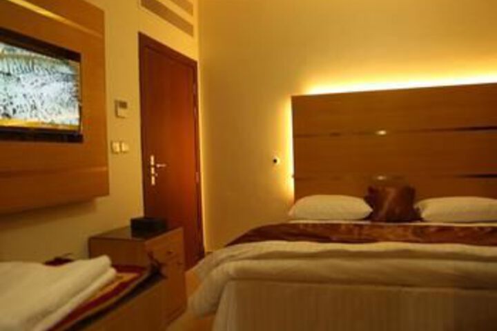 Room 7 of 45
