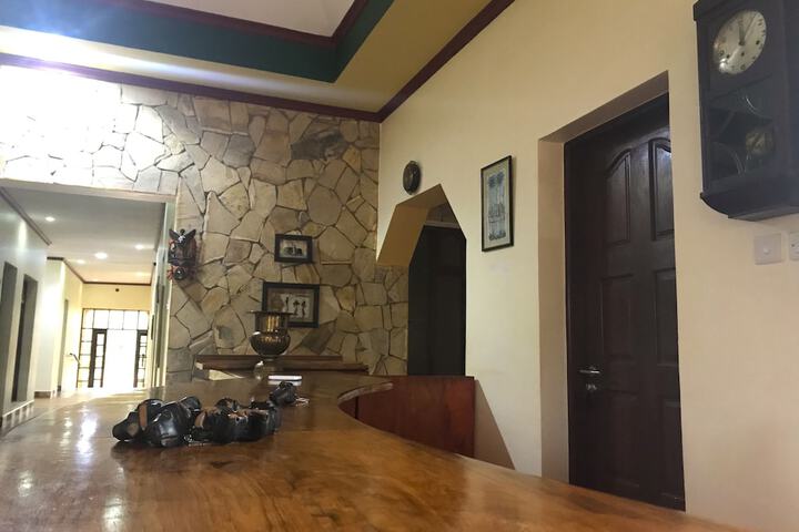 ENYATI LODGE