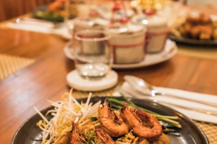 Dining 40 of 59