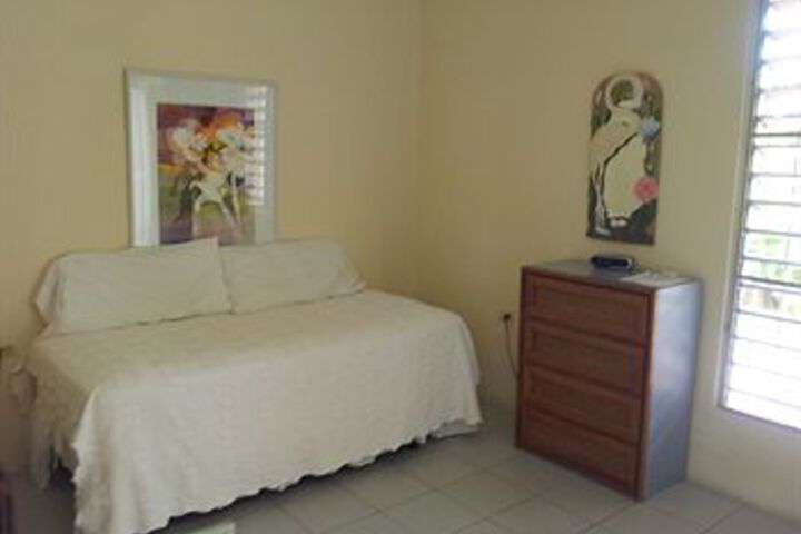 Room 10 of 40