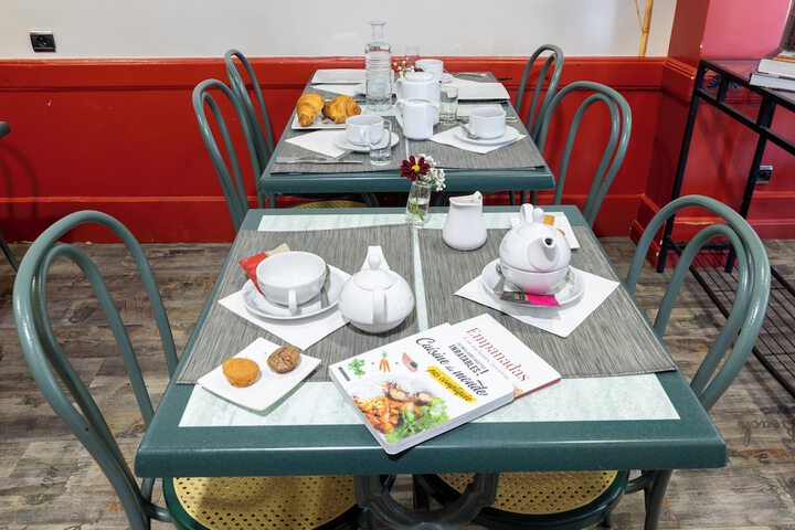 Breakfast/Coffee Service 94 of 97