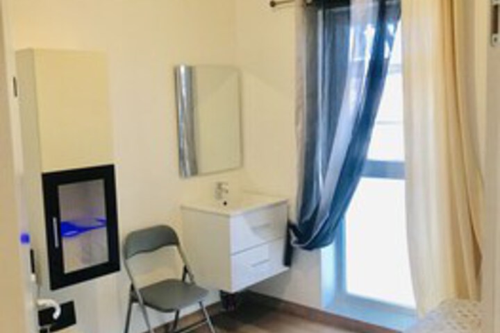 Room 17 of 19