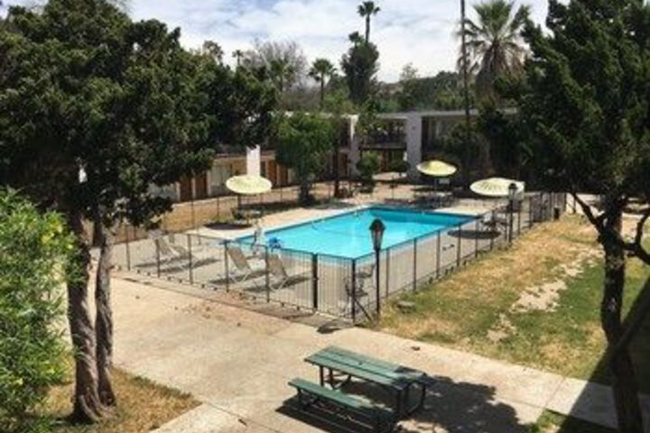 Pool 11 of 13