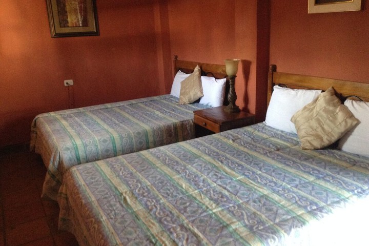 Room 6 of 20