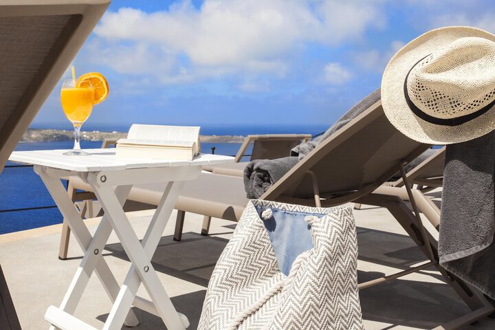 Sundeck 142 of 170