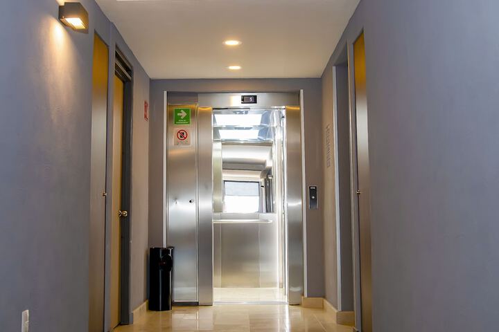 Elevator