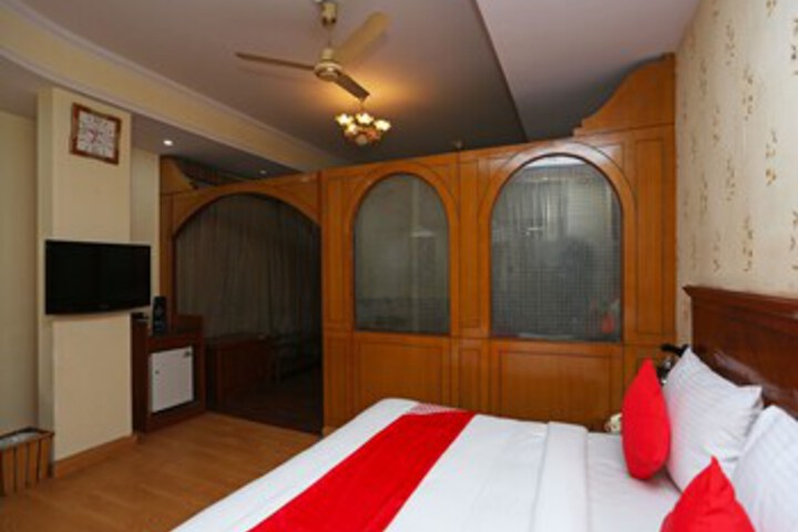 Room 29 of 39