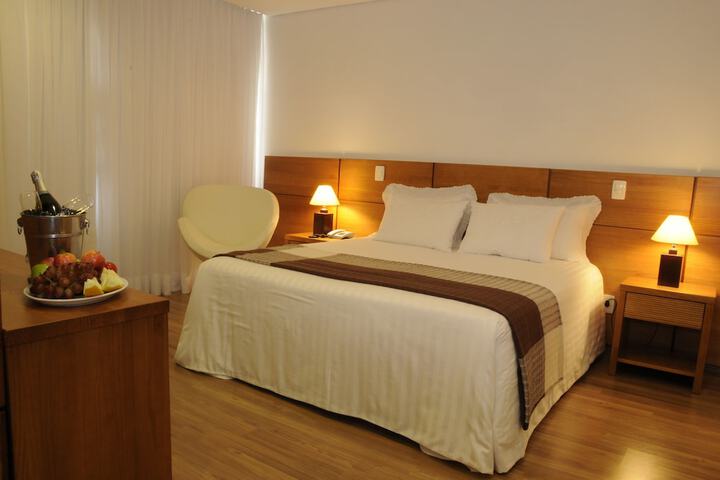 Room 13 of 71