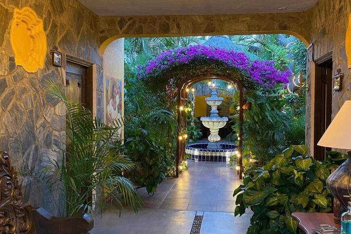 Guest Lobby