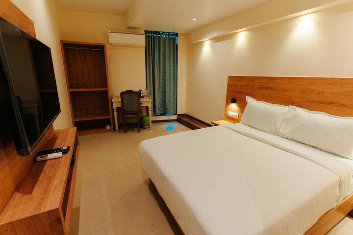 Hotel 50 of 53