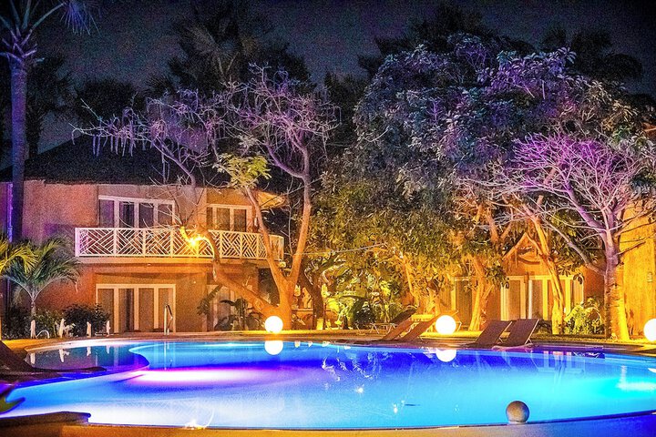 Pool 49 of 111