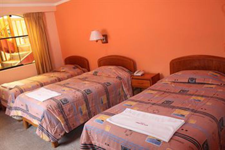 Room 7 of 15