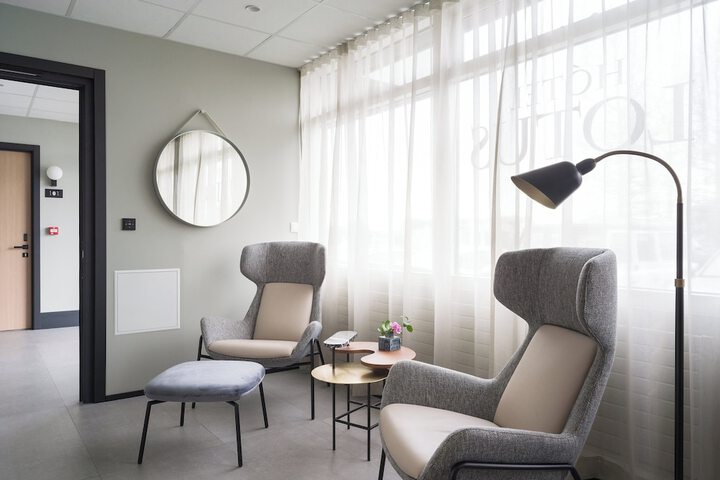 Guest Lobby