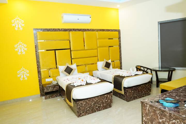 Room 18 of 55