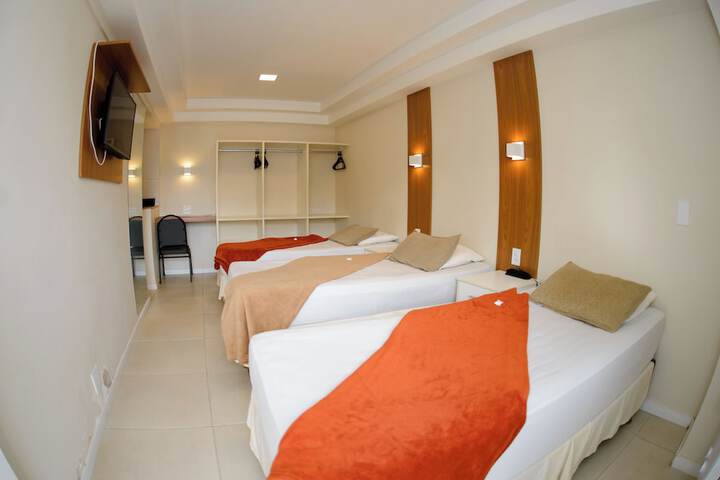 Room 30 of 60