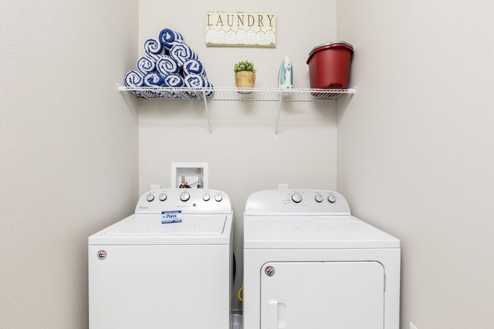 Laundry 30 of 426