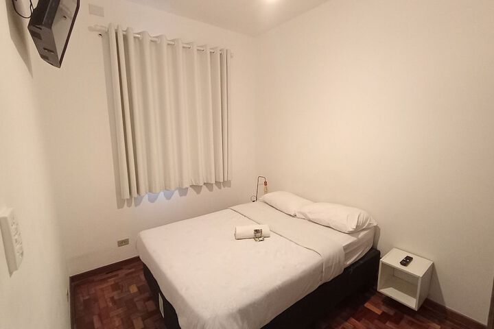 Room 52 of 118