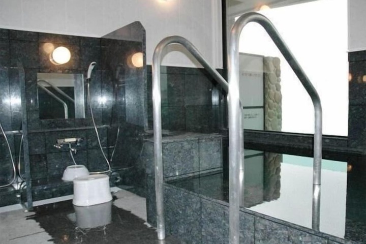 Clean Restrooms