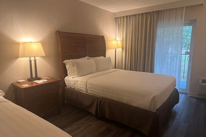 Room 30 of 151