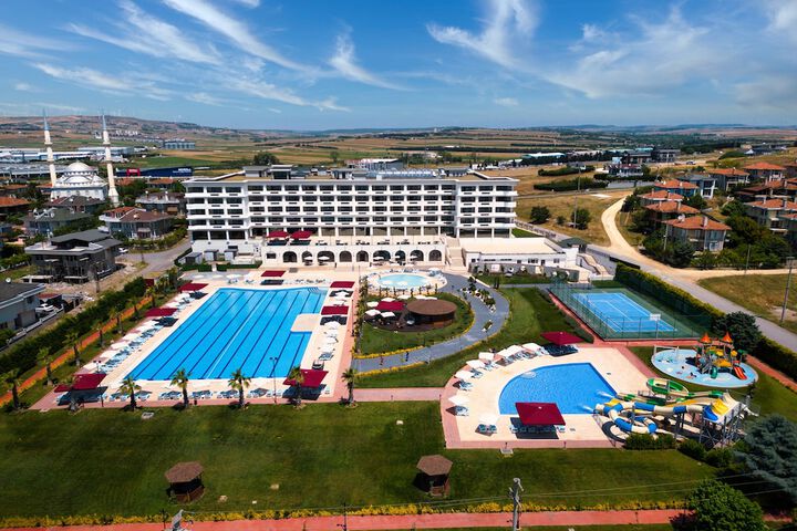 Exterior of Ramada Plaza by Wyndham Silivri