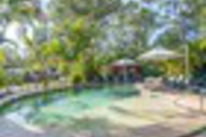 Pool 254 of 279