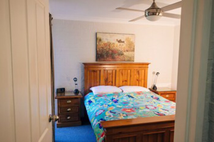 Room 15 of 19