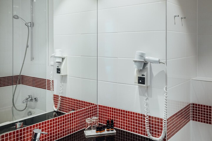 Clean Restrooms