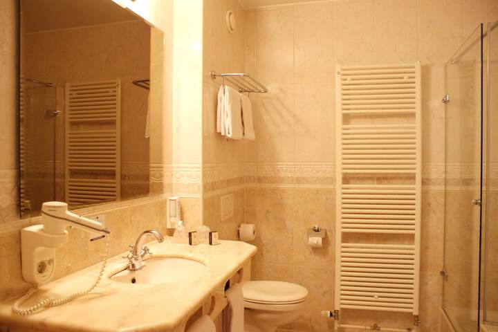 Bathroom Interior Photo