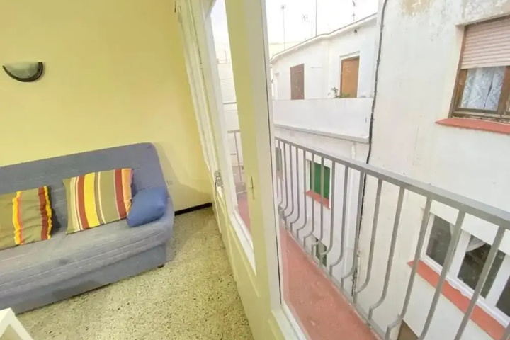 Room 10 of 20