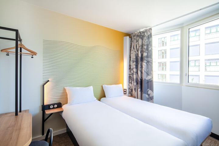 Room 14 of 59