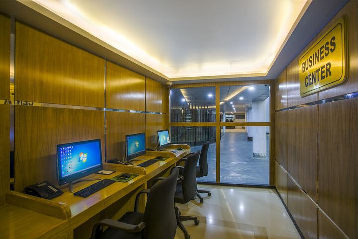 Business Center 47 of 62