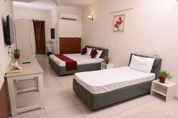 Room 10 of 59