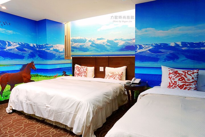 Room 7 of 52
