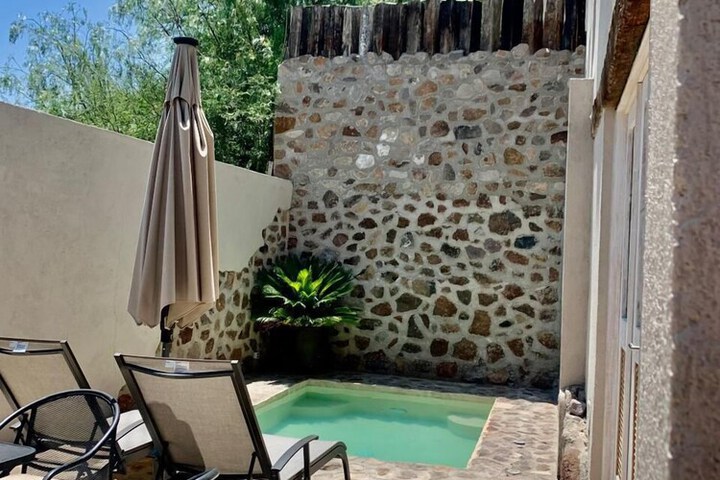 Pool 83 of 131